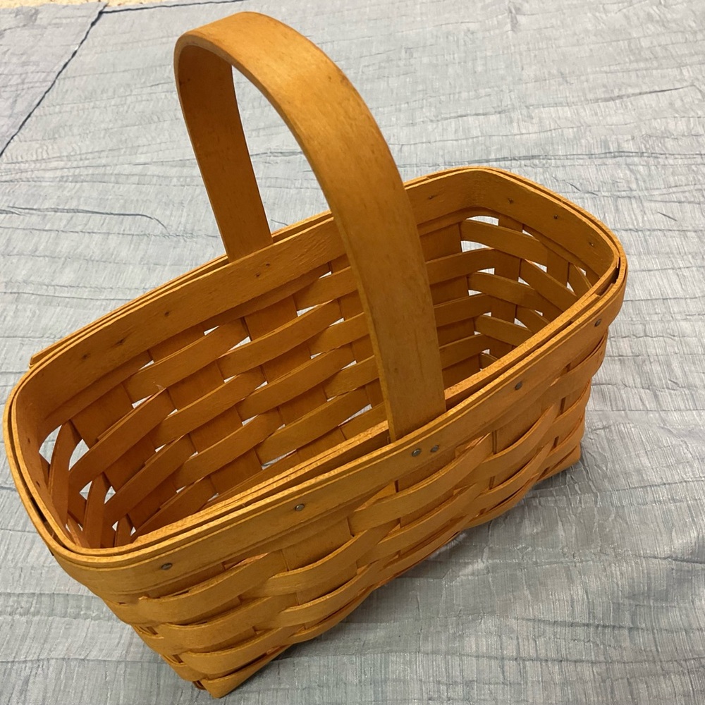 NEW 1999 Longaberger Woven Basket